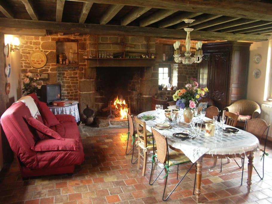 Vila Gite : La Cochetiere : Ancienne Ferme 18Eme Le Grais Exteriér fotografie