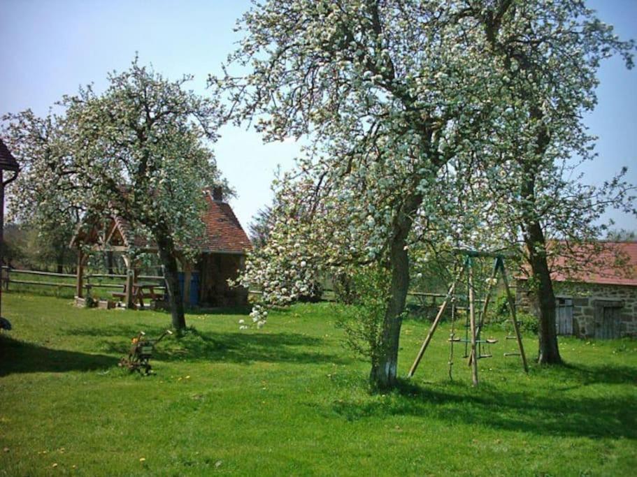 Vila Gite : La Cochetiere : Ancienne Ferme 18Eme Le Grais Exteriér fotografie